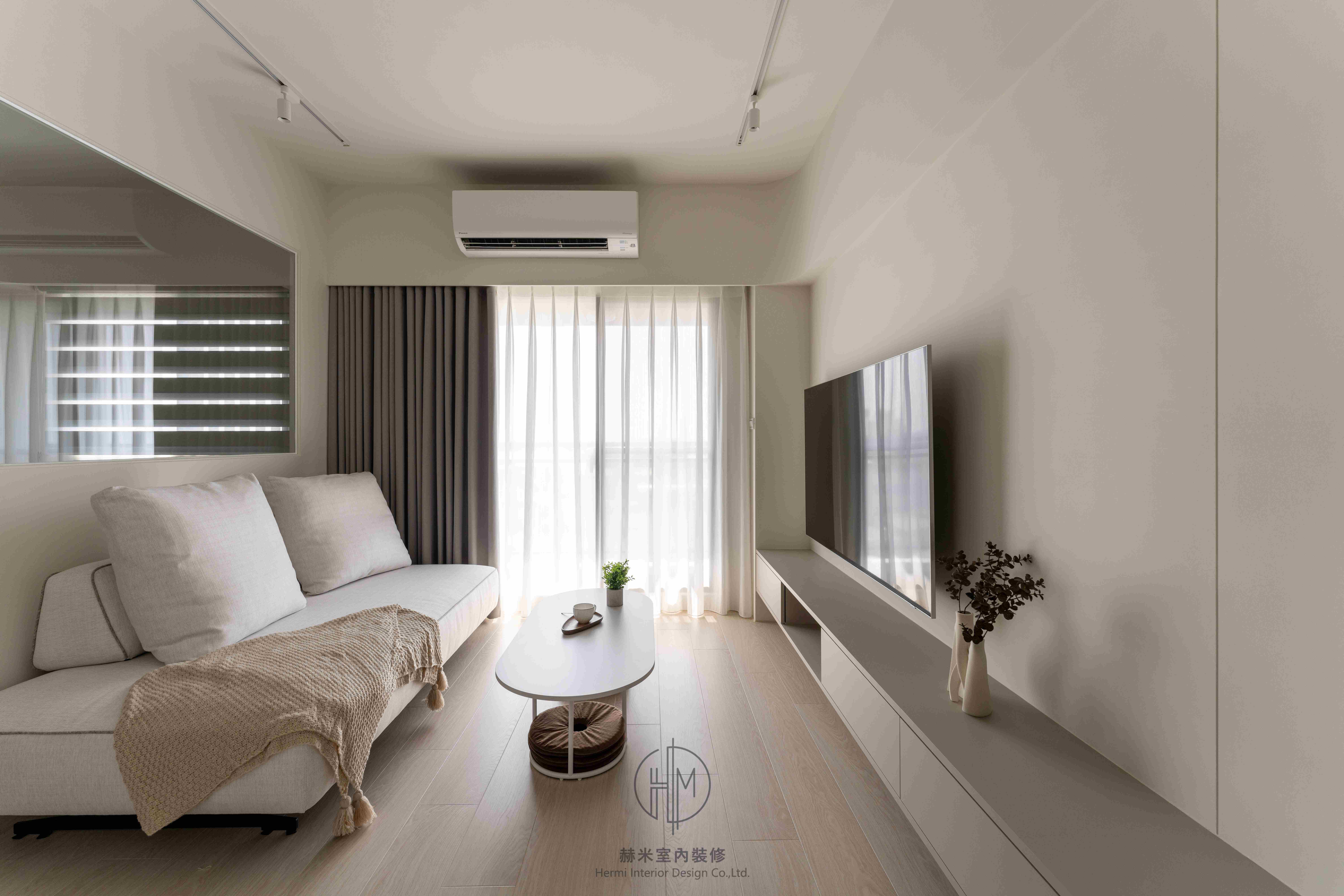 客廳側影與光譜