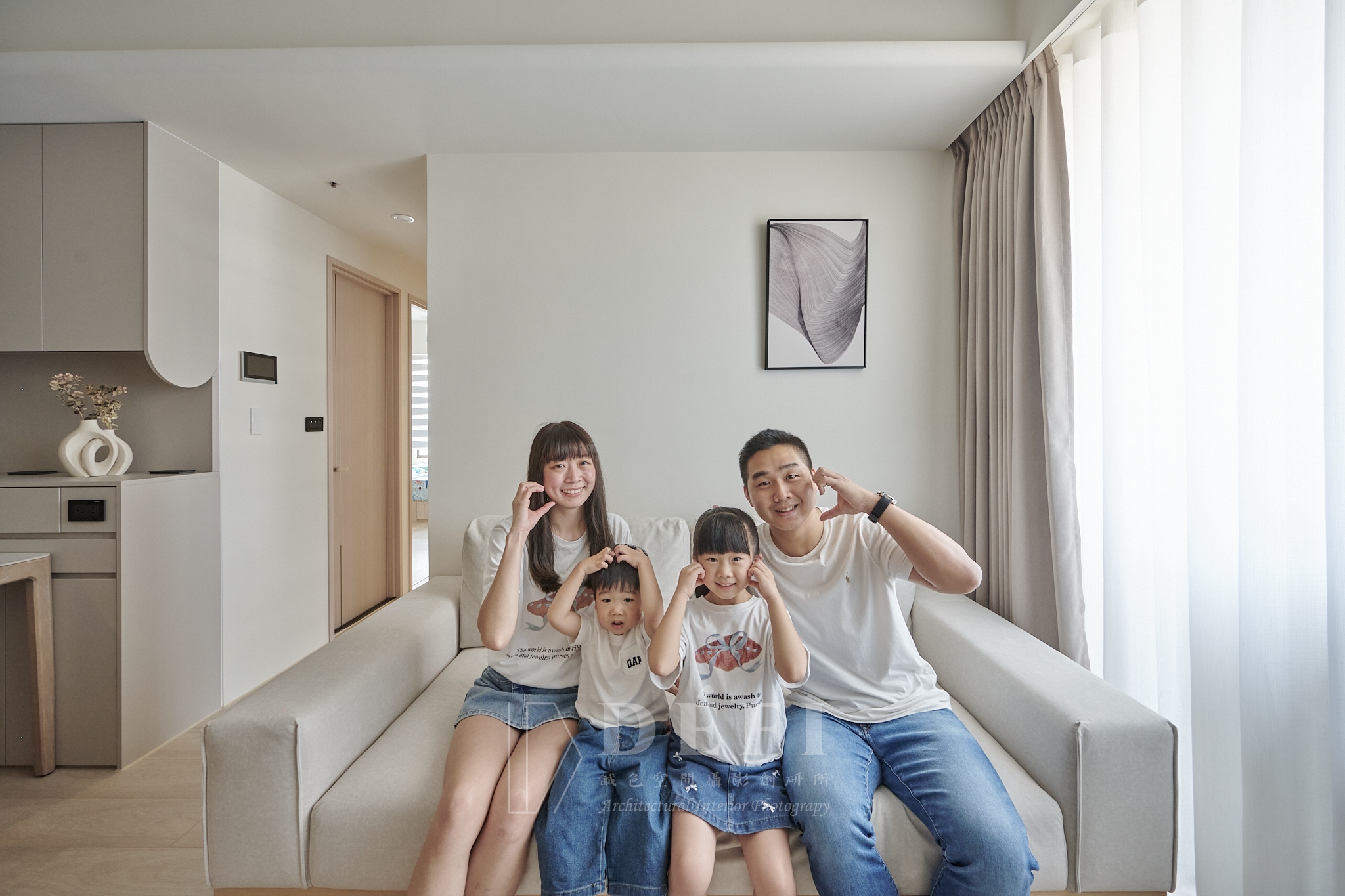 全家福(俏皮手勢版)